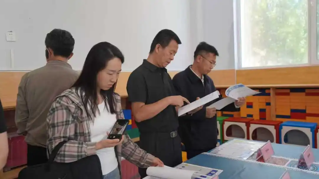 全区中小学校食堂规范化管理暨大宗食材集中采购验收交流研讨活动举办