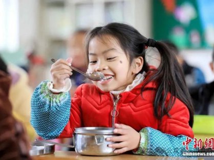 食材采购方面有明确要求！校园食品安全50条“禁令”来了！